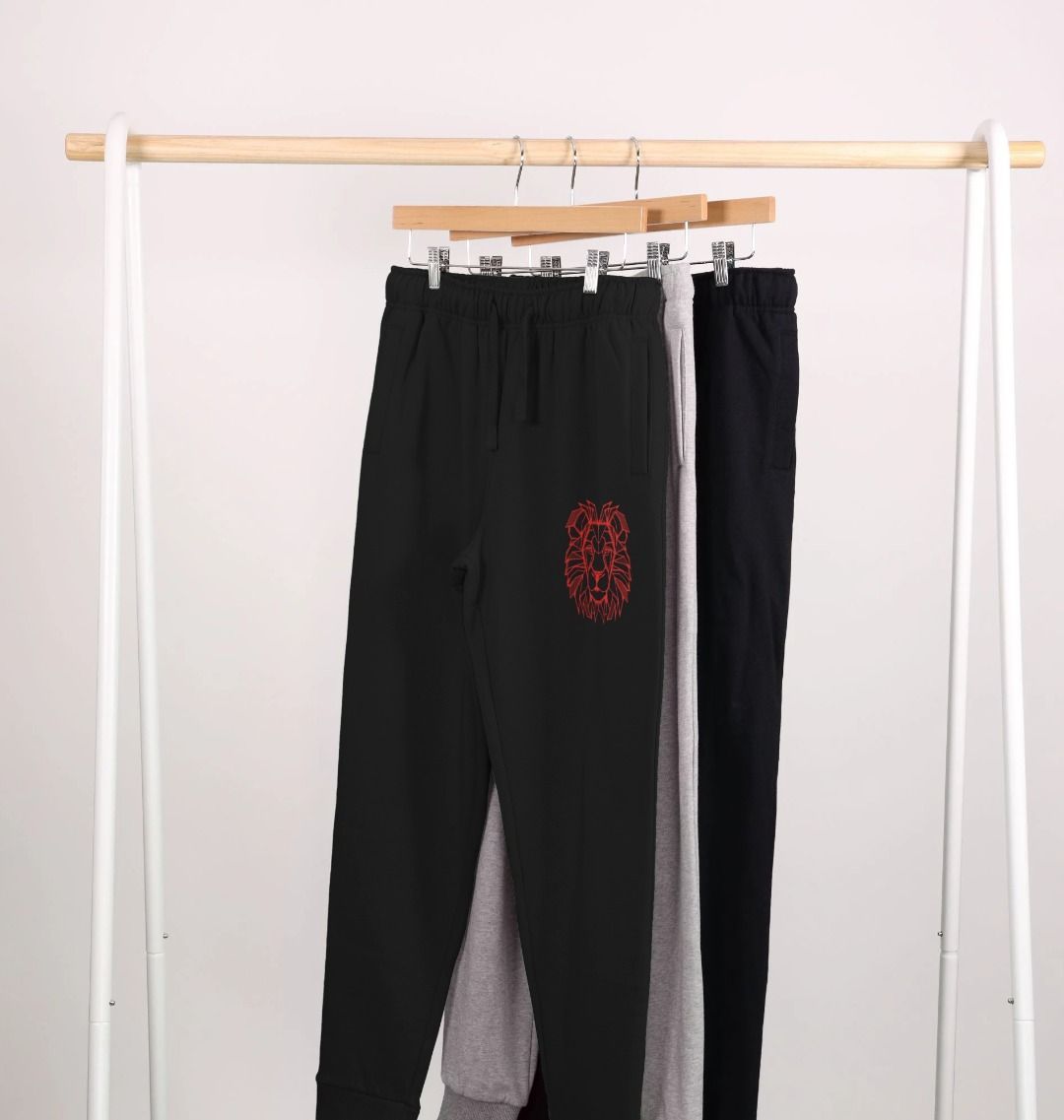 Soft Style // Lion Design // Men's Joggers